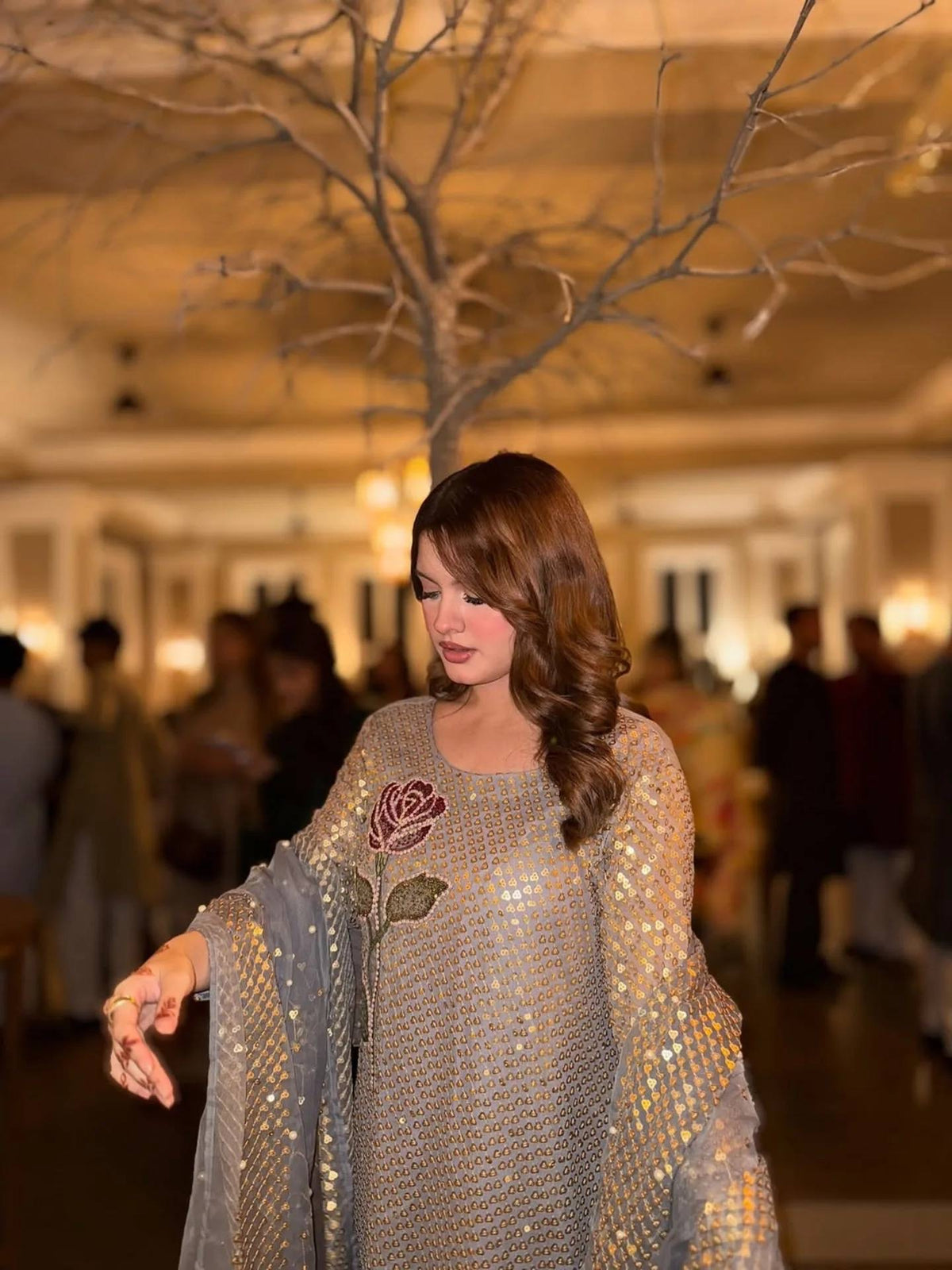 TWIL SEQUINS, FAUX GEORGETTE FABRIC✨KURTI, DUPATTA & PENT ✨