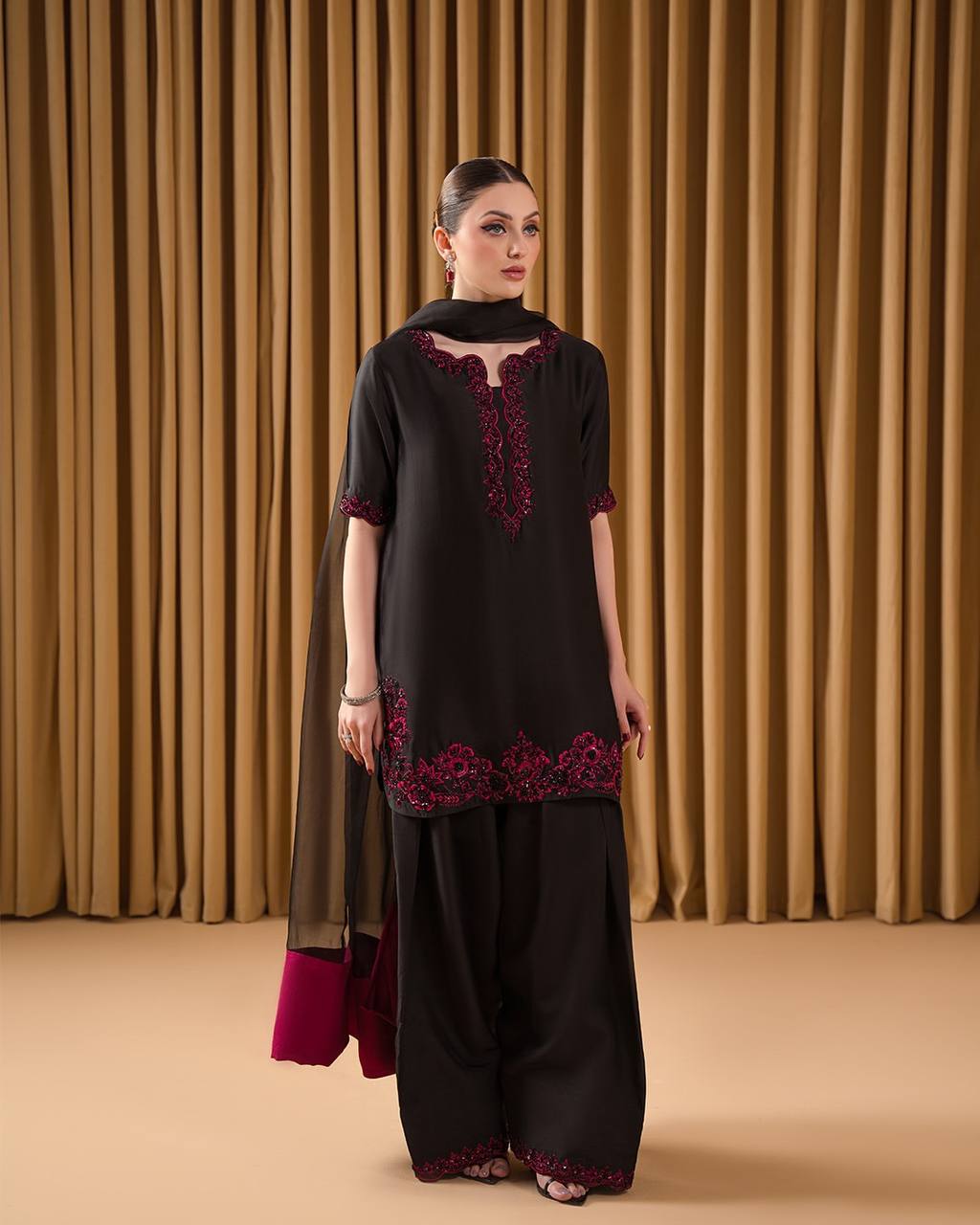 Designer Party Wear Set – Pure Natural Crepe Top with Farshi Palazzo & Dupatta